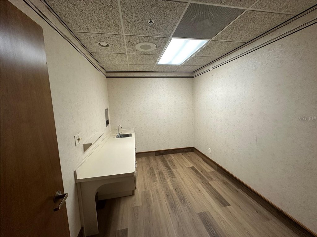 Picture 7