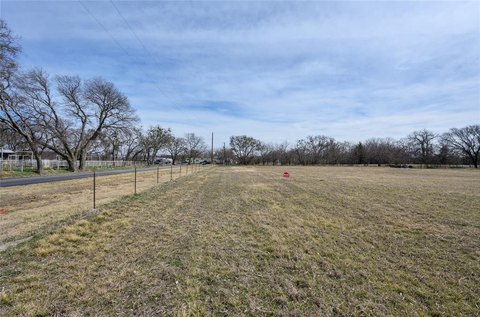 Sanger, TX Improved Corner Lot