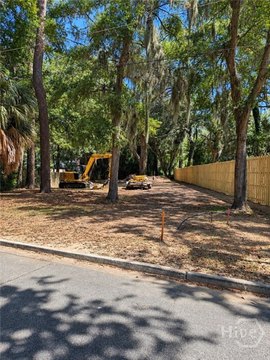 Land, Savannah, GA