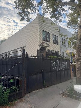 Land, Brooklyn, NY