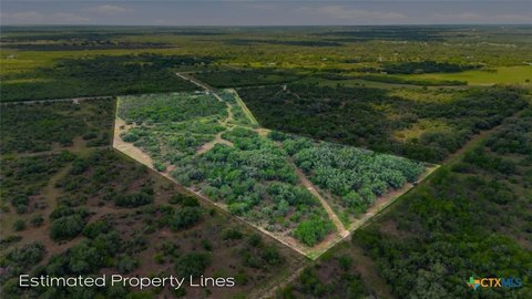 LAND - Goliad, TX