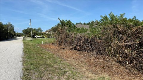 Port Charlotte Canal Frontage Land