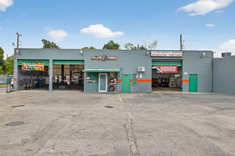 Hialeah Commercial Property on Okeechobee