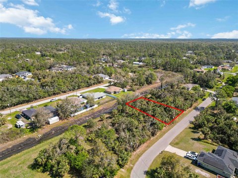 Vacant Lot in North Port