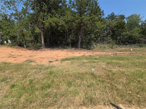 LAND - Edmond, OK