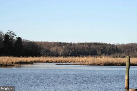 Land, NANJEMOY, MD
