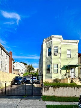 Yonkers Multifamily Residence For Sale