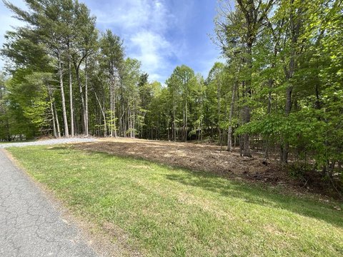 Residential Lot in Country Woods
