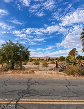 Land, Overton, NV