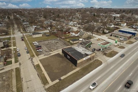 Vacant Commercial Land with Parking