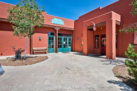 Prime Retail Space in Prescott
