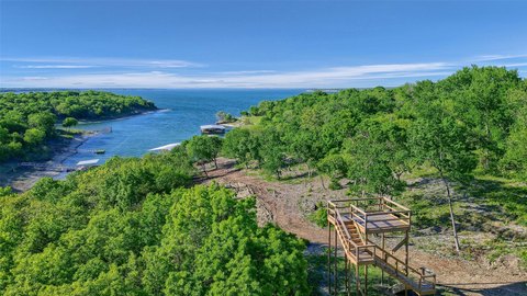 Waterfront Estate Lot with Boathouse