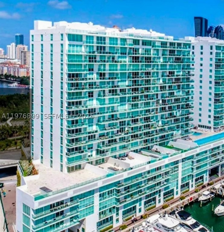 400 Sunny Isles Blvd, Sunny Isles Beach, FL 33160