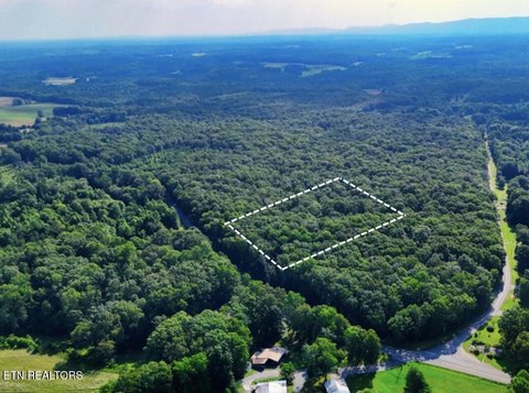 LAND - Crossville, TN