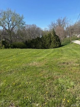 LAND - Pocahontas, IL