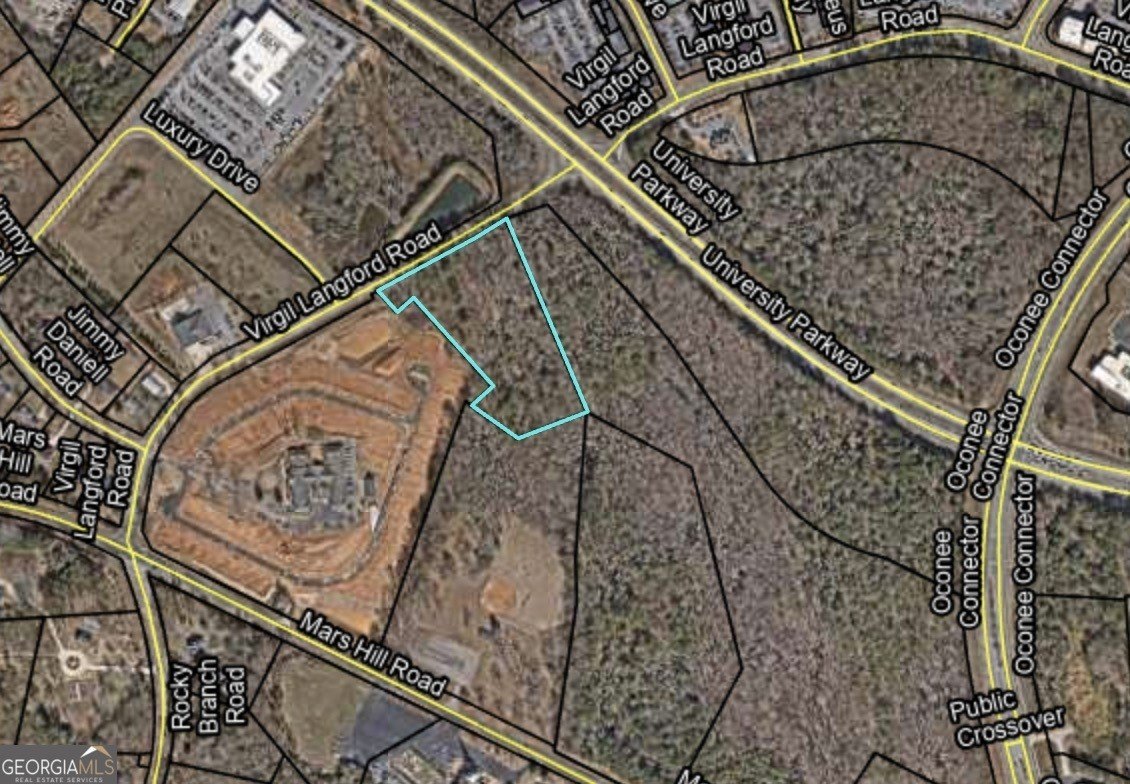 Commercial Land in Bogart, Georgia
