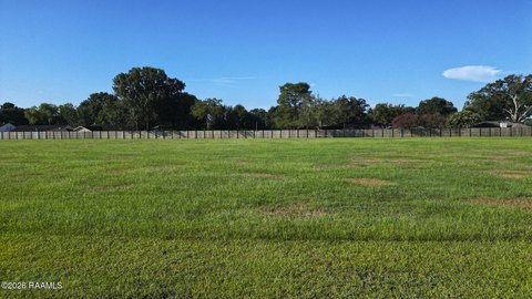 Land, Broussard, LA