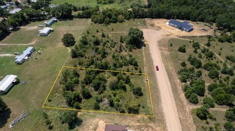 LAND - Colbert, OK