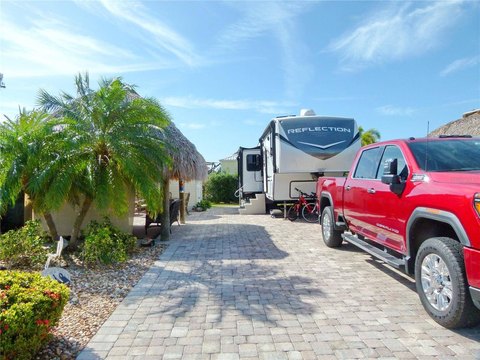 Resort Lot with Tiki Hut Casita