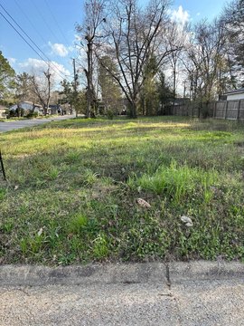 Residential Land in Dothan, AL