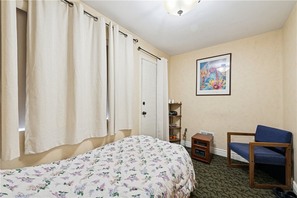 Picture 12