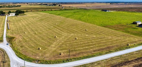 Land, Abbott, TX