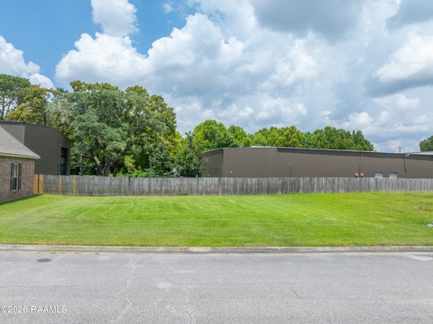 LAND - Broussard, LA