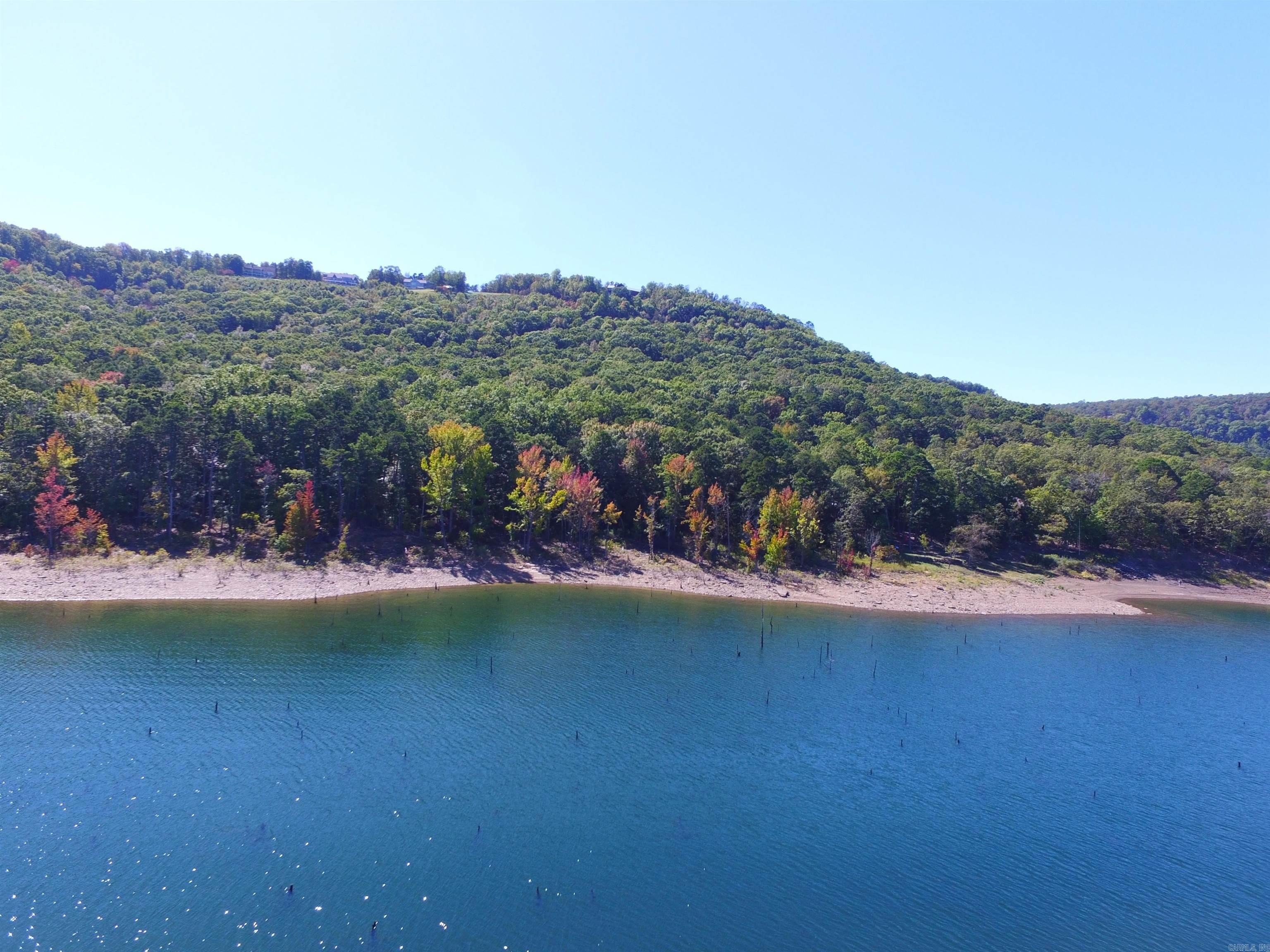 Lakefront Lot in Diamond Bluff
