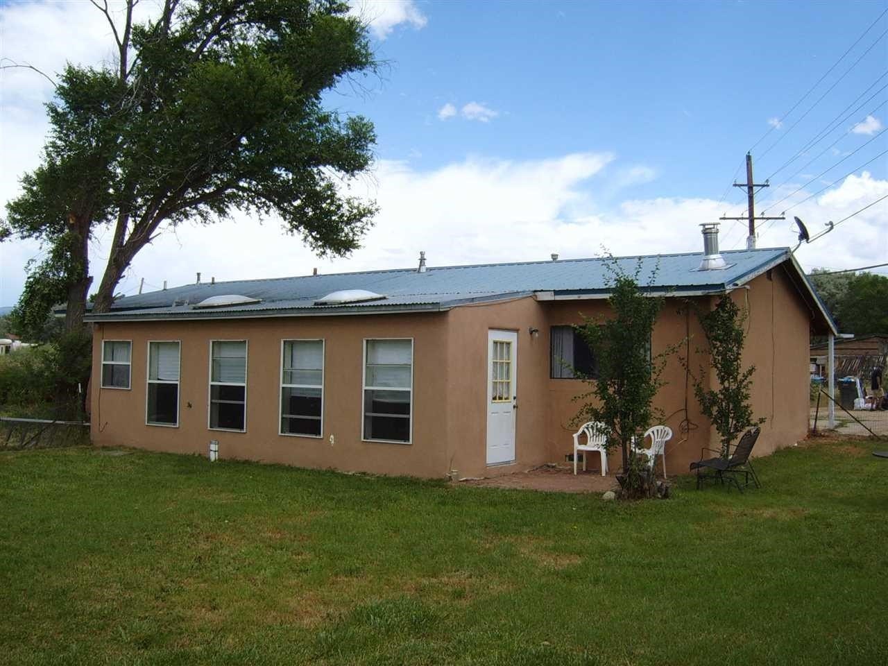 Taos Multifamily Property Near Plaza