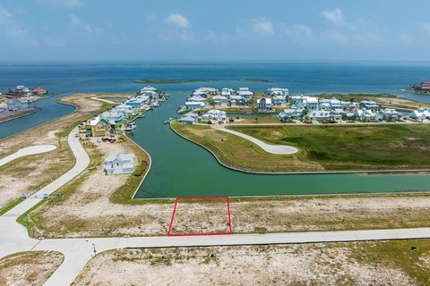 Canal Front Homesite in Rockport