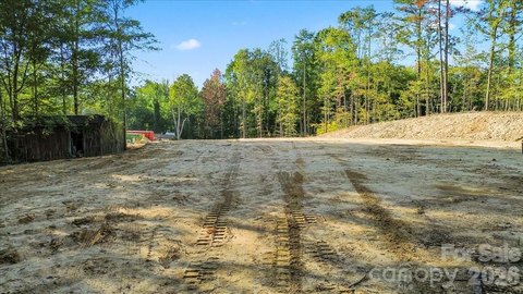 Land, Huntersville, NC