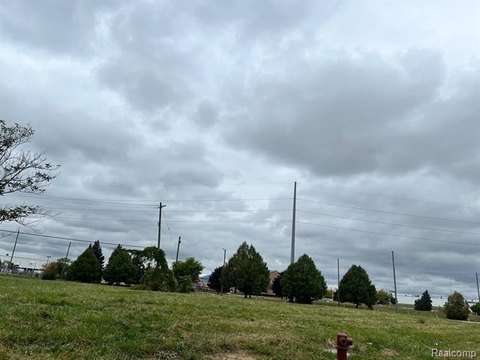 Residential Land in Jefferson Chalmers