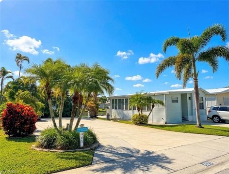 Land, NAPLES, FL