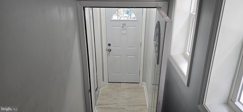 Renovated Duplex Near Center City