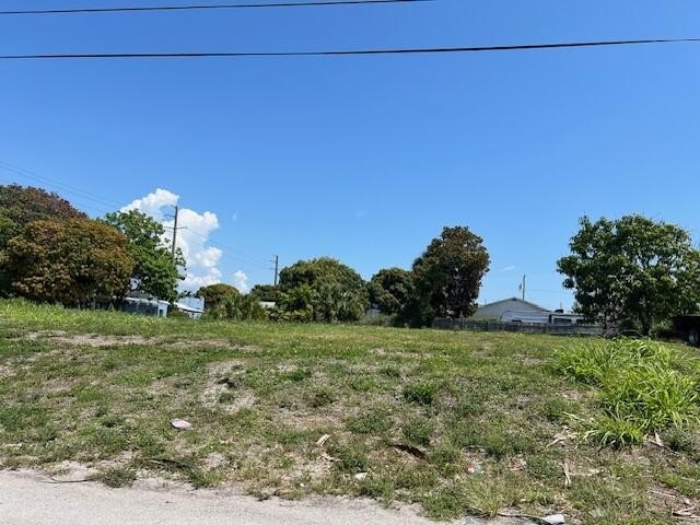 Riviera Beach Vacant Land