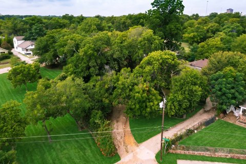 Land, Dallas, TX