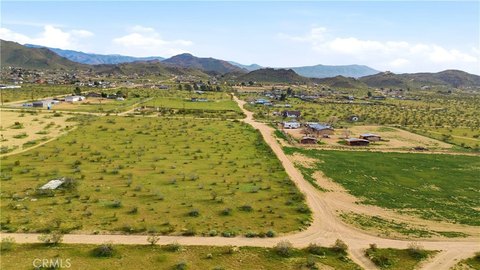 Land/Lot - Apple Valley, CA