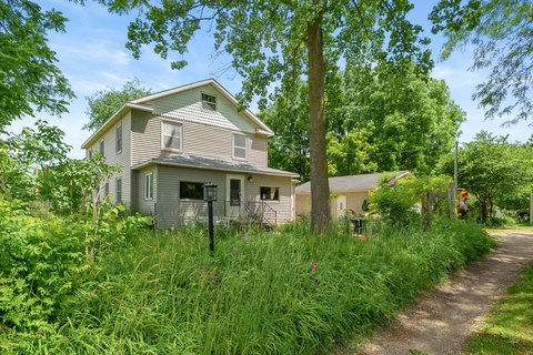 Commercial Land with Major Road Frontage