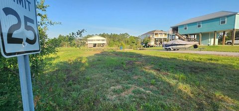 Waterfront Lot in Bay St. Louis