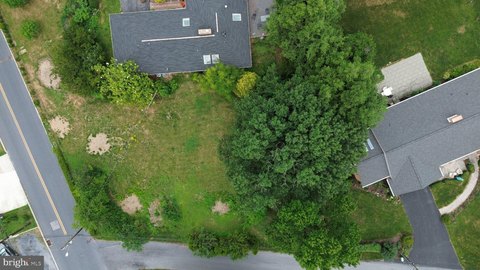 LAND - CAMP HILL, PA