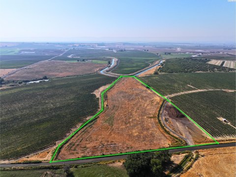Sunnyside Land with Irrigation Rights