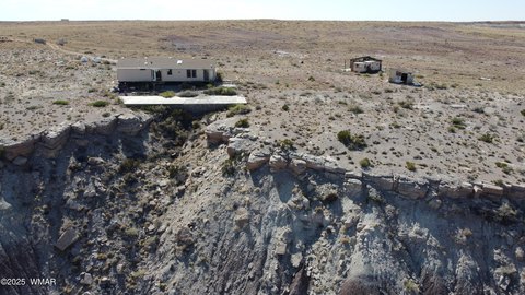 80 Acres Backing Painted Desert