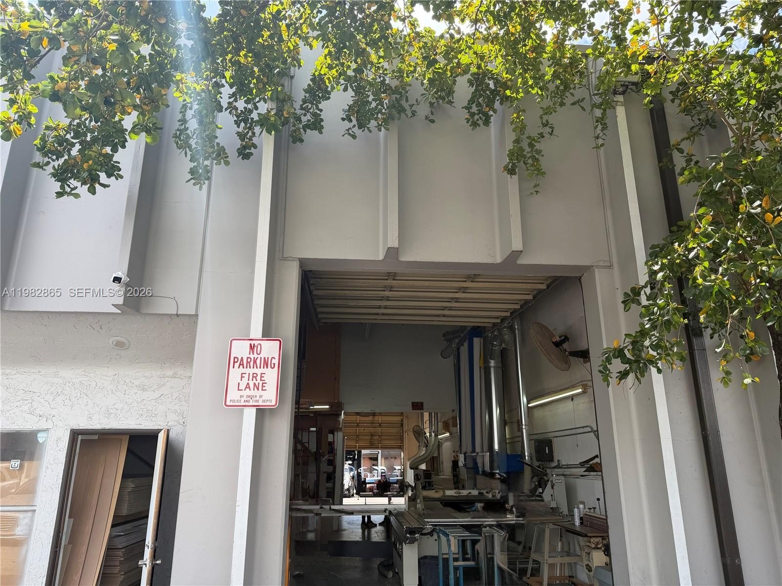 Margate Mixed-Use Warehouse Opportunity
