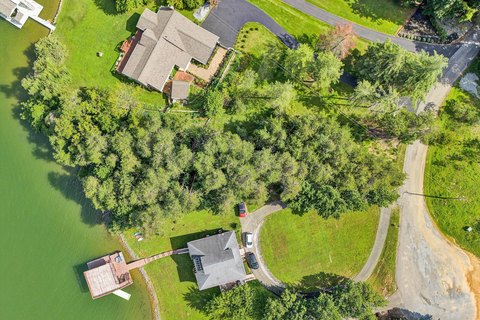Waterfront Land in Beechwood Shores
