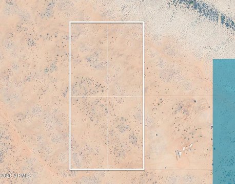 Land, Wittmann, AZ