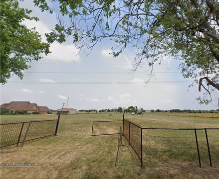Fenced Waterfront Recreational Land