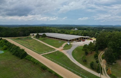 Hot Springs Racetrack and Barn