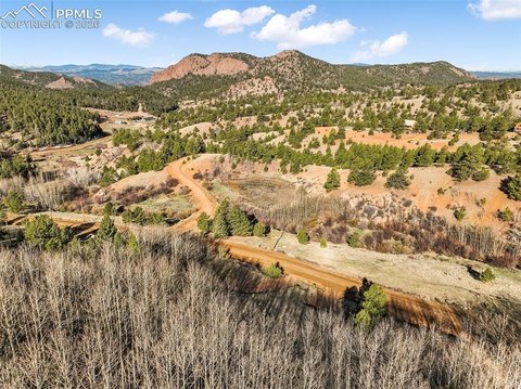 Mountain Lot in Gated Community