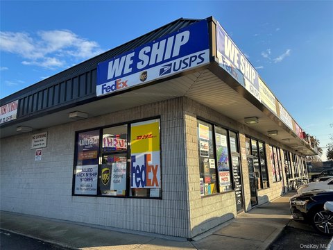 Retail Space in Prime Location