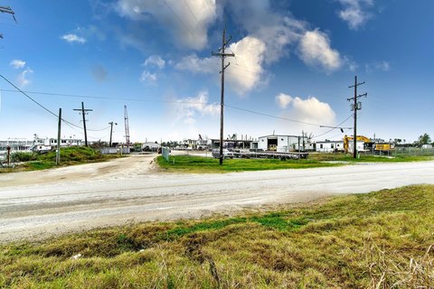 Houma Waterfront Commercial Land